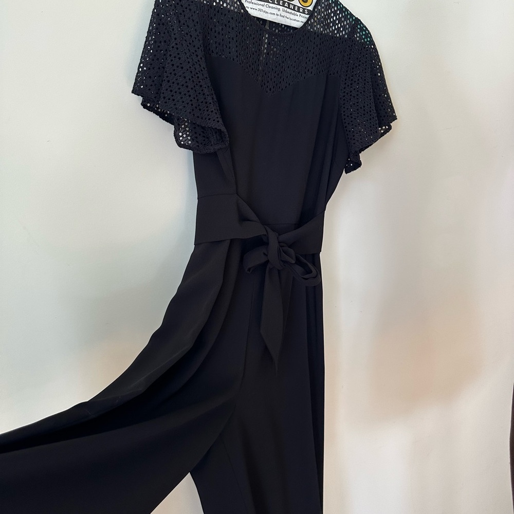 Elegant Black Jumpsuit with Lace Sleeves